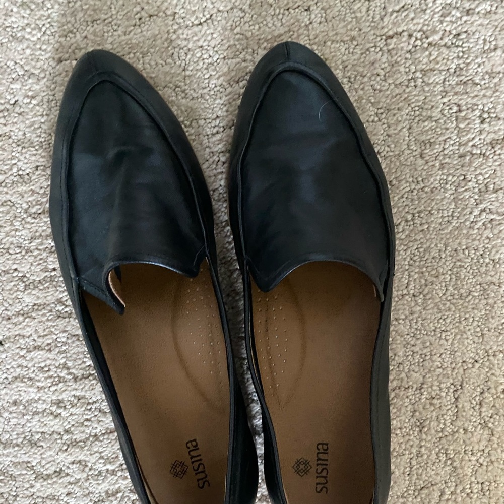 Susina black leather flats beyond comfortable!